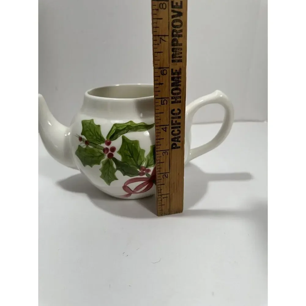 N.S. Gustin Los Angeles Pottery Holly Green Trim Teapot No Lid Tea Pot Discontin